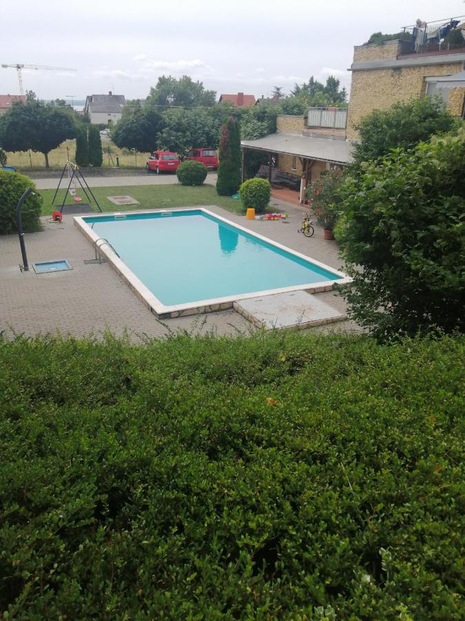 Wildflower Apartment بالاتونفوريد المظهر الخارجي الصورة