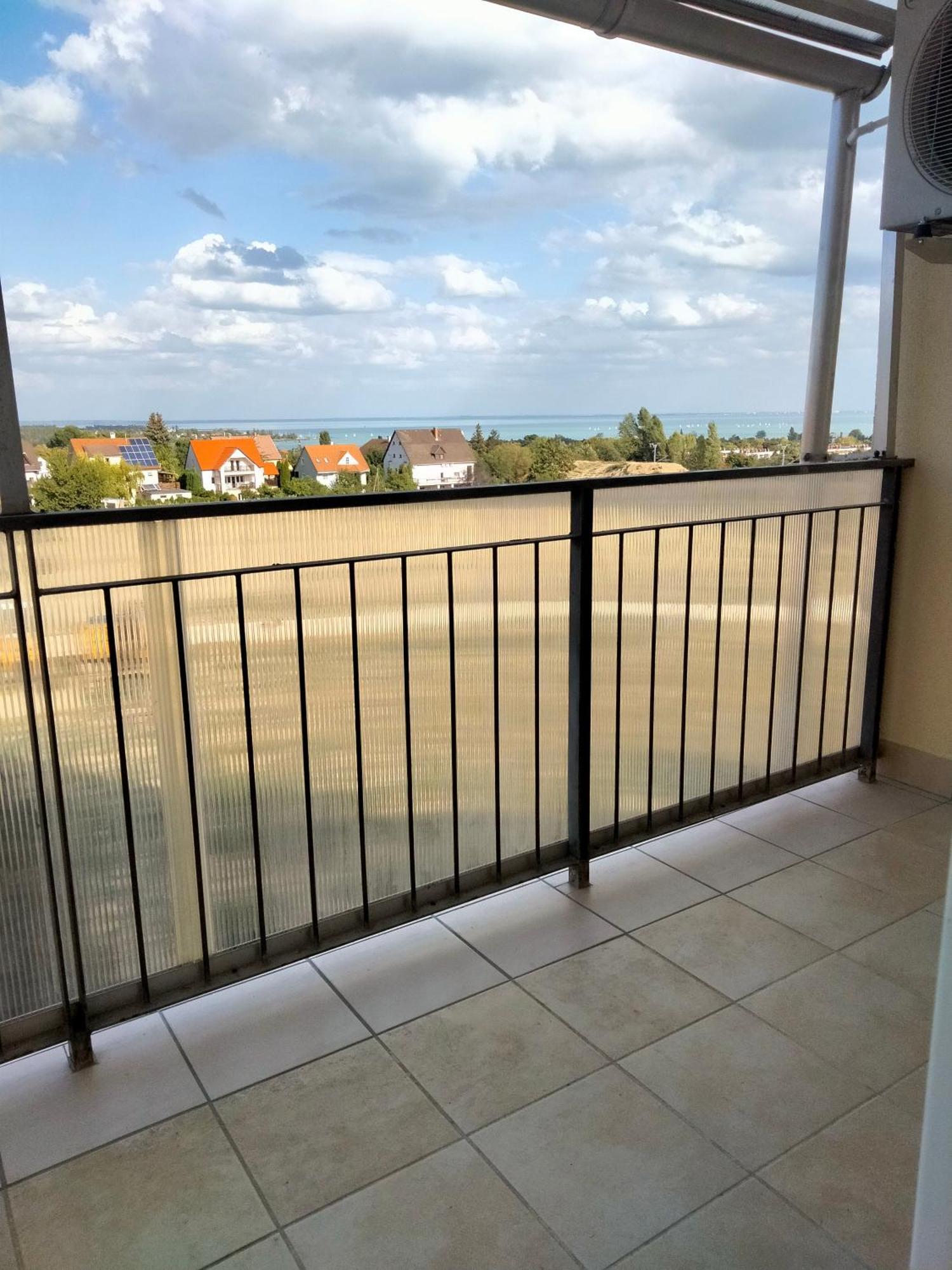 Wildflower Apartment بالاتونفوريد المظهر الخارجي الصورة